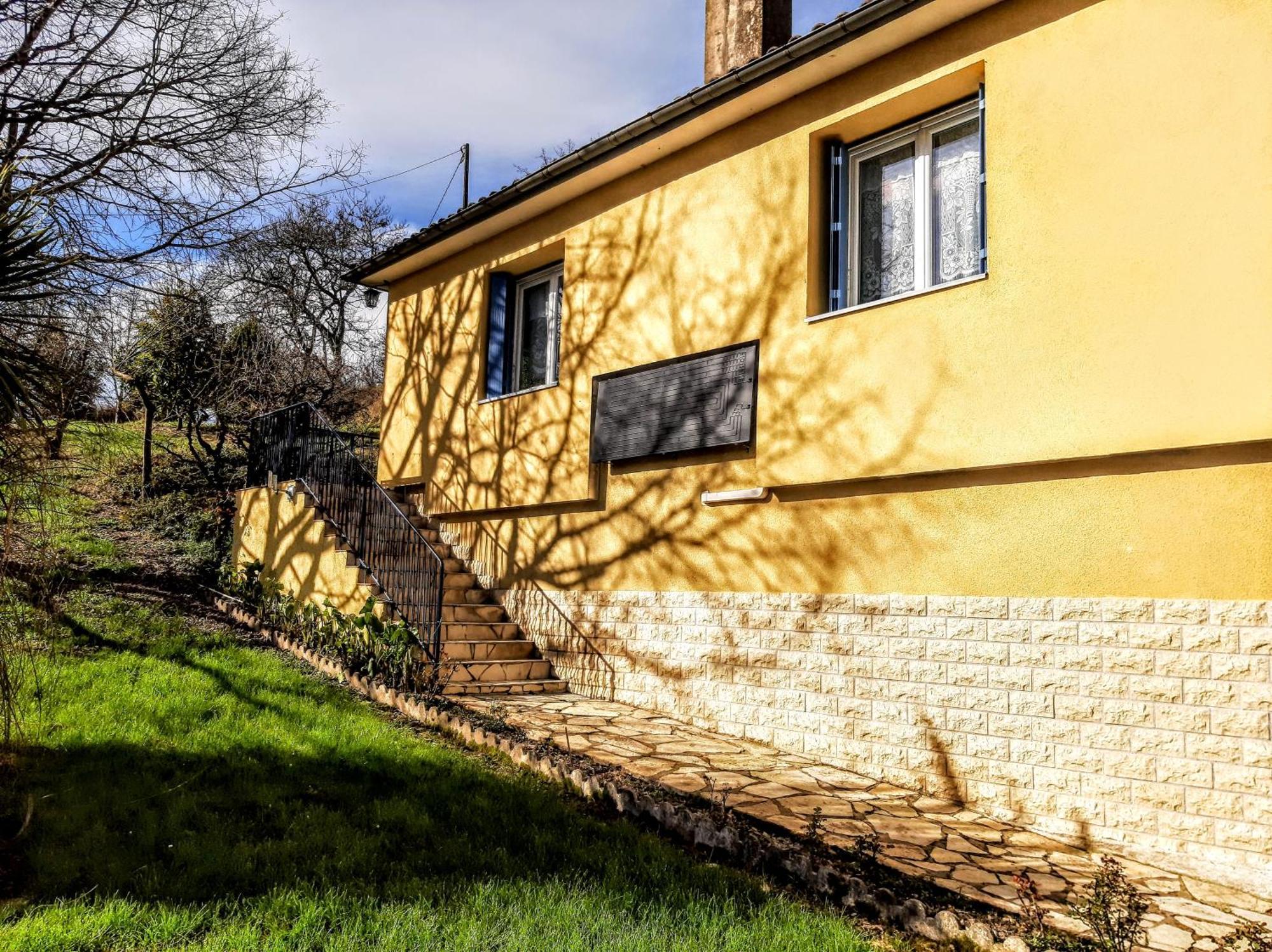 Maison Sur Les Coteaux A 25 Minutes D'agen *